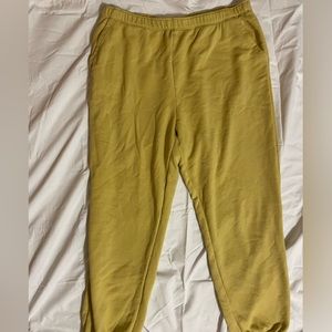 Size L Yellow Aerie Sweatpants